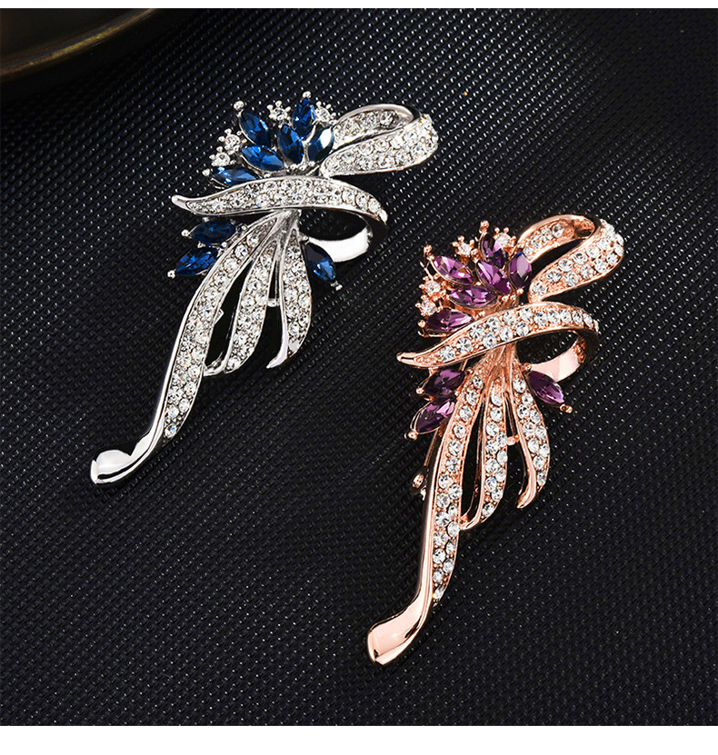 新款花朵造型高档胸针_04