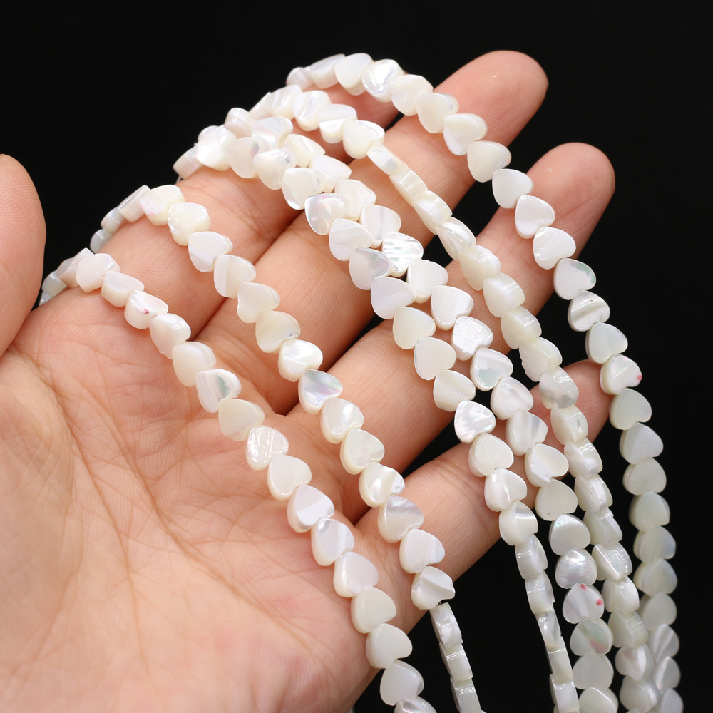 精美天然海水心形白贝黄贝壳串珠DIY饰品手工半成品珠宝制作批发详情7