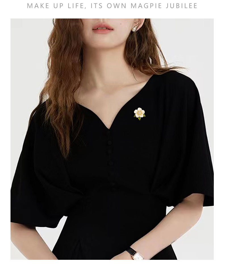 Fresh and sweet Gardenia flower brooch, fashionable and versatile flower magnetic clasp new product, niche and high-end brooch accessory pic 17