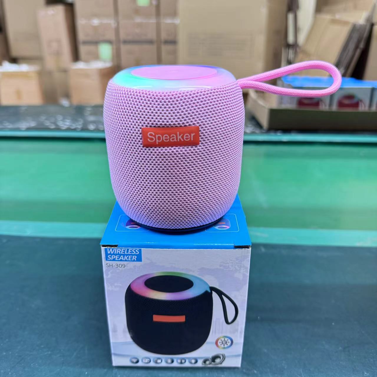 Cross-border 309 Bluetooth speaker, outdoor cycling wireless portable card-inserting subwoofer, home ambient light, desktop speaker pic 4