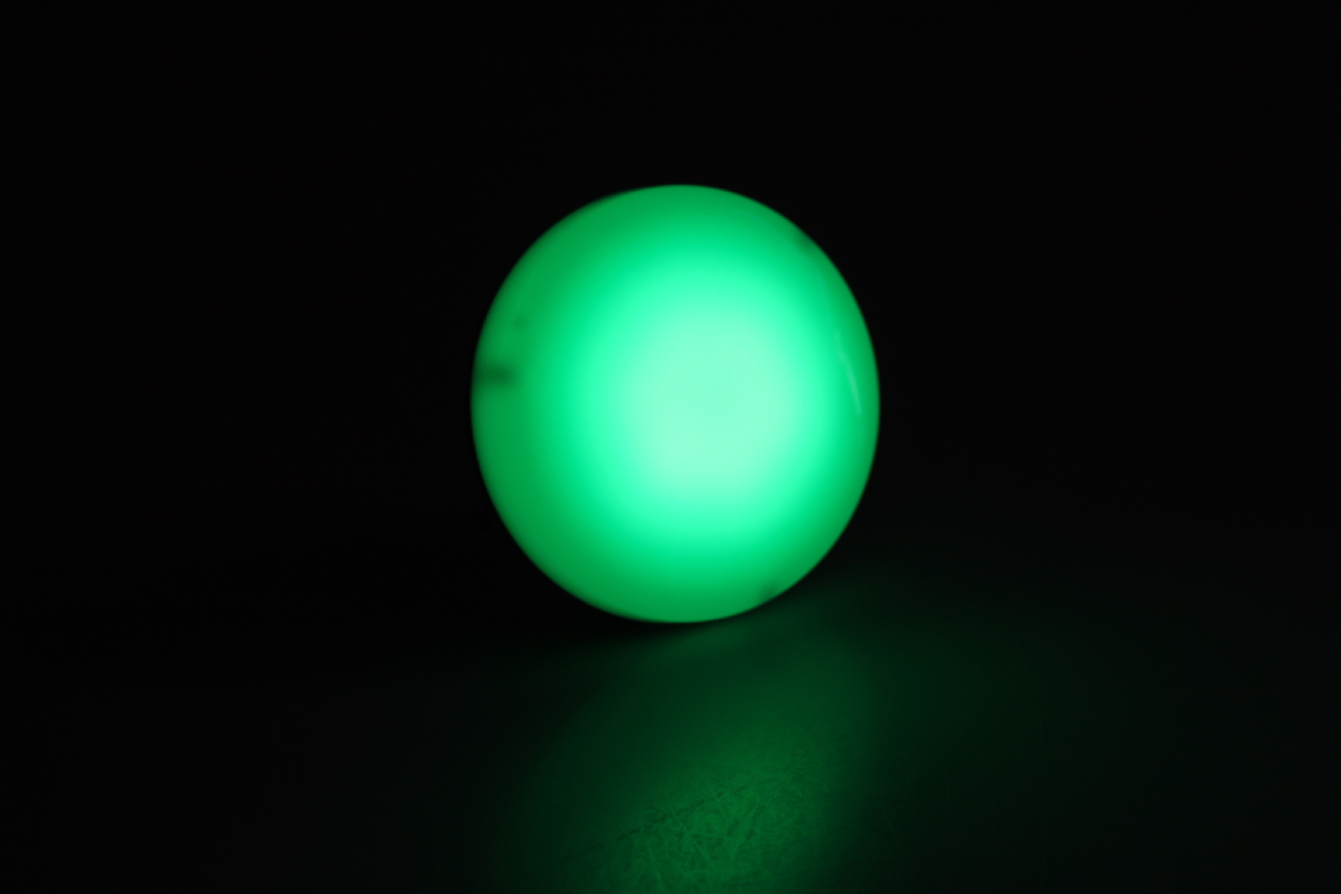 New solar-powered flying saucer lamp, USB rechargeable lithium battery dew lamp, outdoor emergency lighting lamp, night market street stall hanging lamp pic 8
