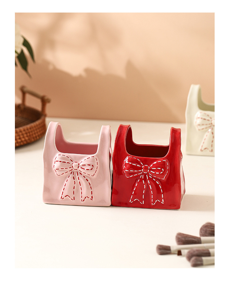 Desktop remote control, makeup brush storage box, creative bow, ceramic pen holder, home organizing stationery storage box pic 8