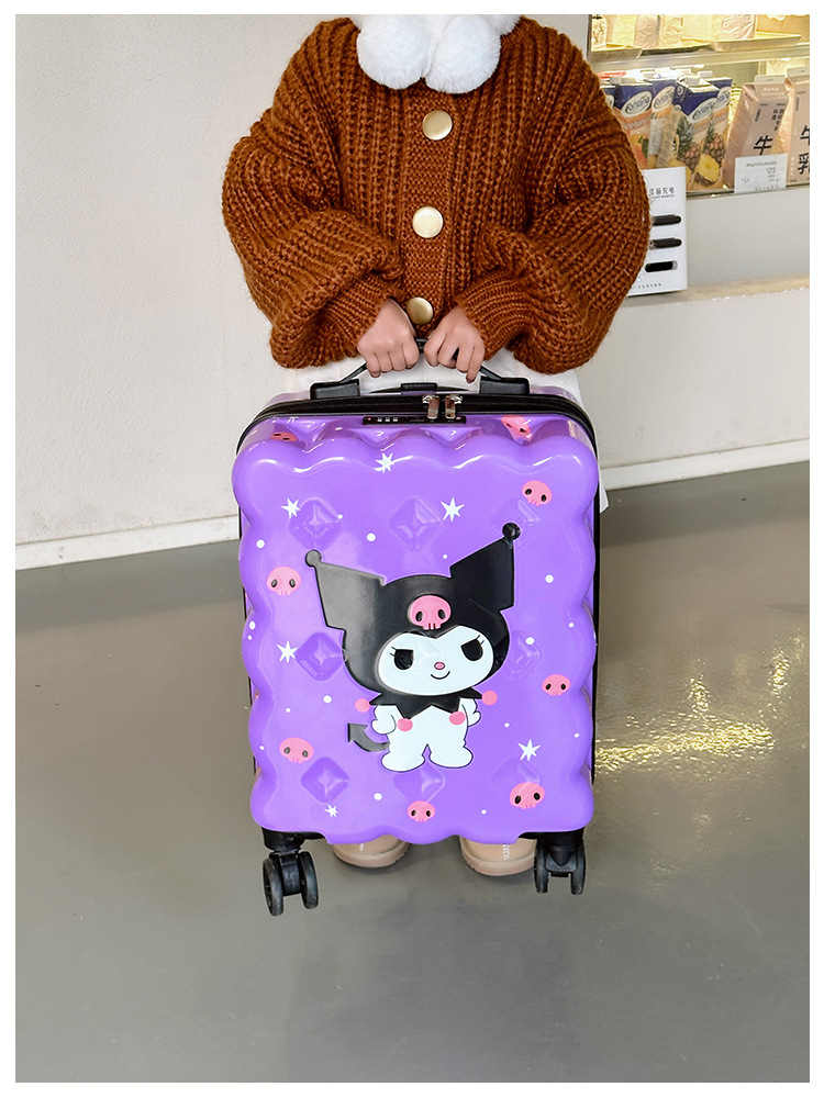 卡通包儿童书包幼儿园背包外贸卡通包12寸硬壳包厂家批发大量现货详情24