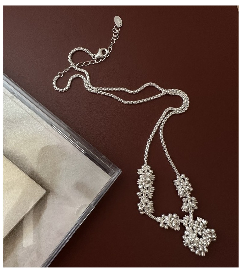 S925 sterling silver Korean version, niche design sense, fashionable and retro zircon necklace, trendy heavy industry collarbone chain wholesale pic 9