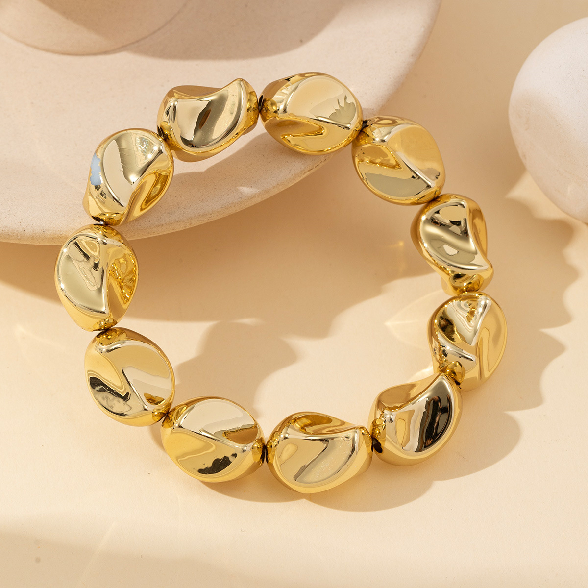 Factory direct sales of cross-border best-selling irregular gold-plated CCB bracelets, fashionable and personalized jewelry, wholesale of European and American accessories pic 3