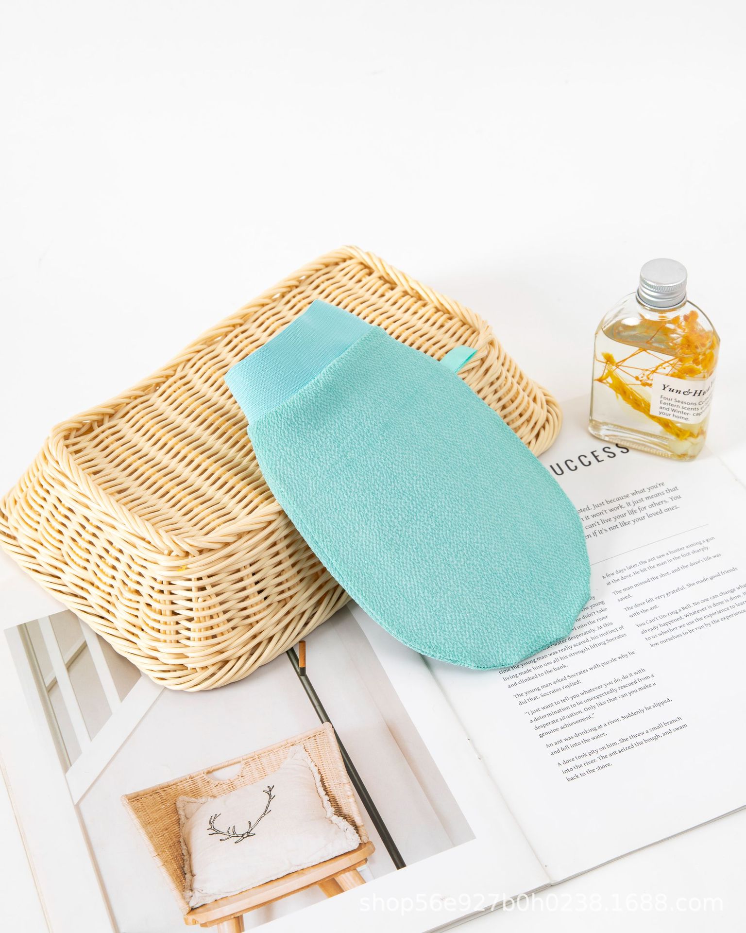 薄款搓澡手套强力搓泥细砂不疼去角质去死皮不伤皮肤搓背搓灰神器详情2