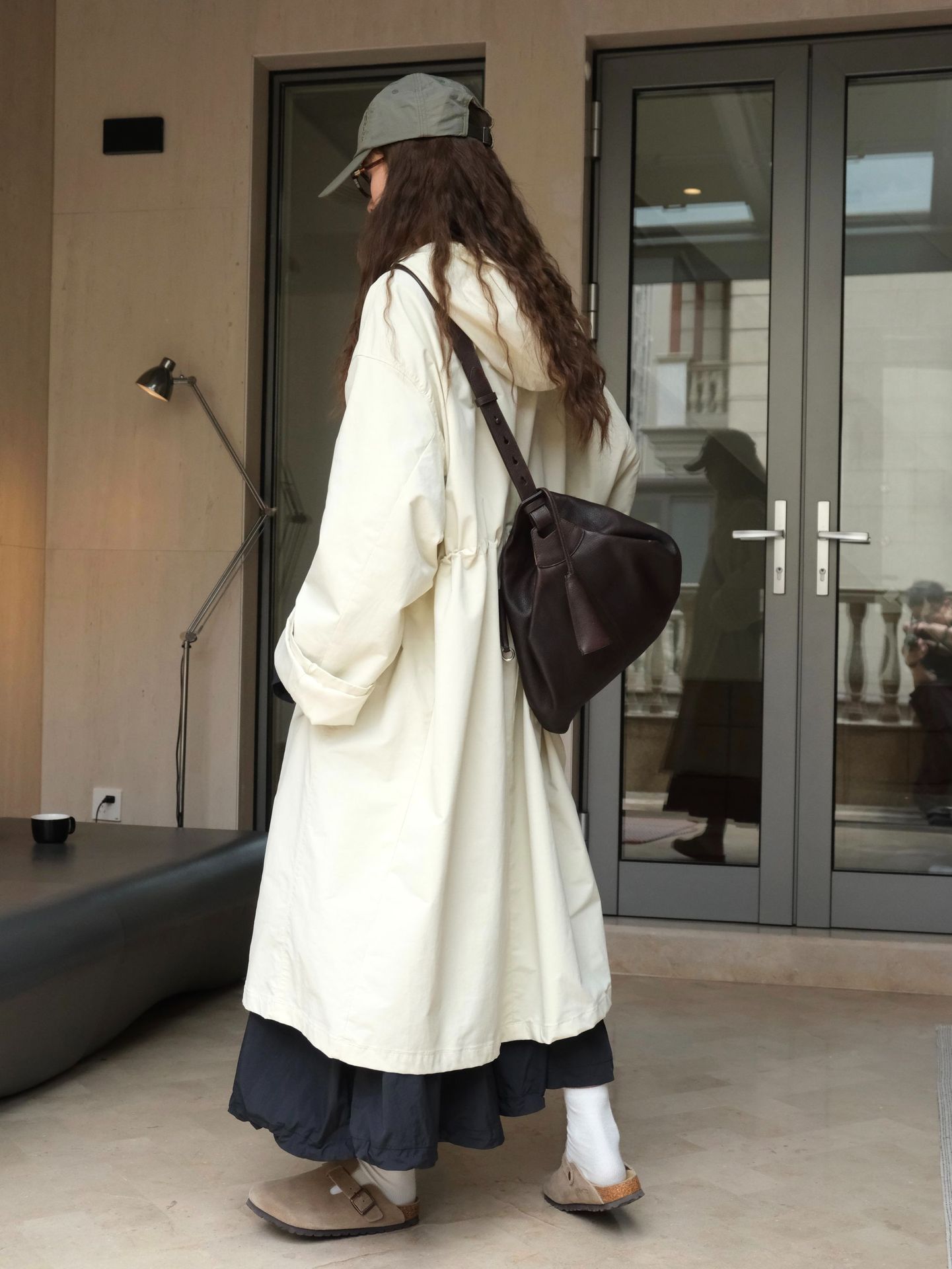The new autumn Japanese-style outdoor street casual hooded silhouette windbreaker is a slimming and windproof long coat for women pic 44