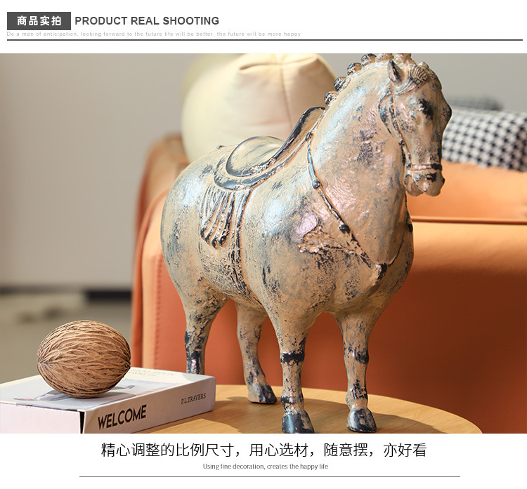 2026 Resin horse statues, hotel and home handicrafts, ornaments, handcrafted items, exquisite decorative items pic 6