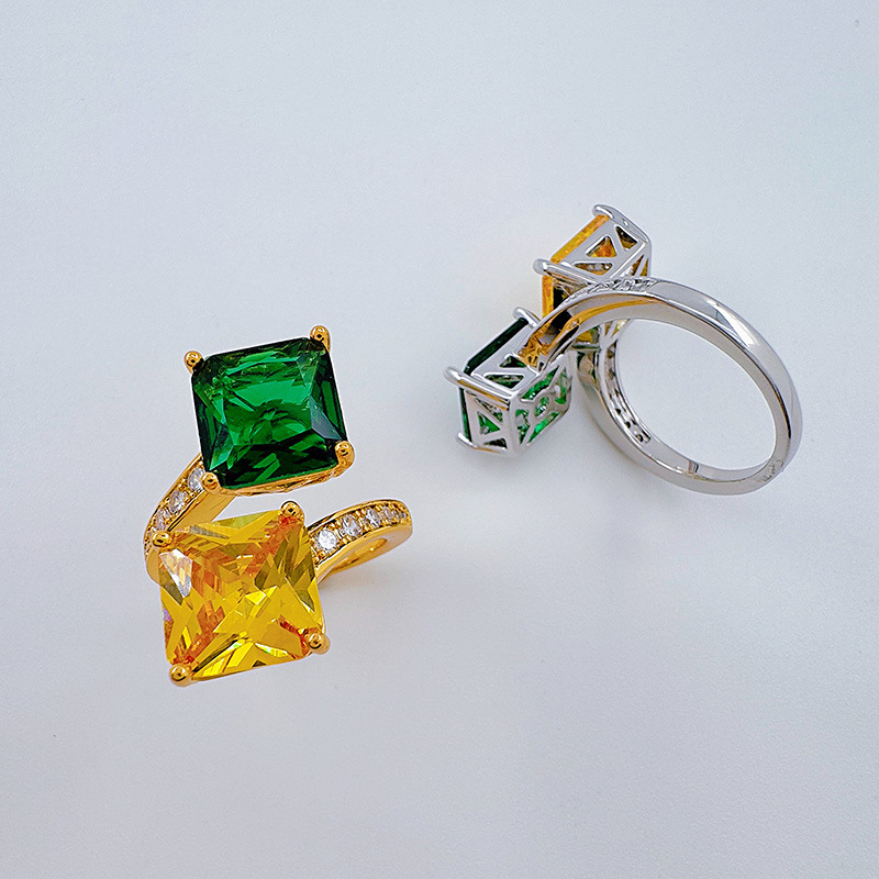 柏伶饰品新款女式节约戒指时尚祖母绿轻奢指戒小众双拼色开口戒指详情10