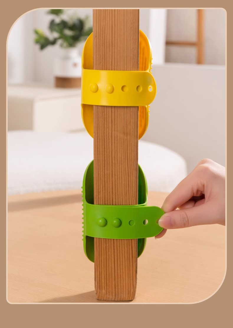 Cat toys, cat scratcher, pet stickers, corner table leg straps, silicone massage comb, fur rubbing, self-entertainment and boredom relief tools pic 7
