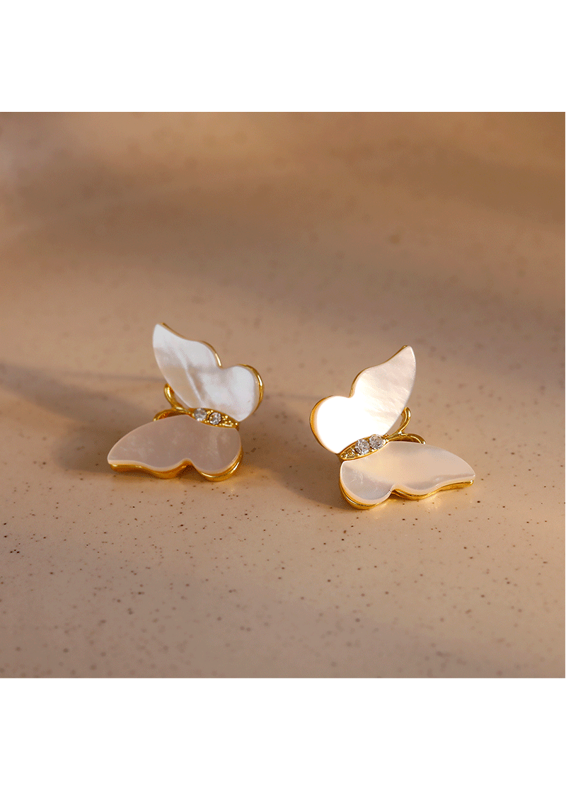 Hyacinth blanco bayas mariposa aretes para mujeres diseño de nicho ligero extravagancia shell temperamento pendientes simples orejas 925 agujas de plata ornamentos pic 4