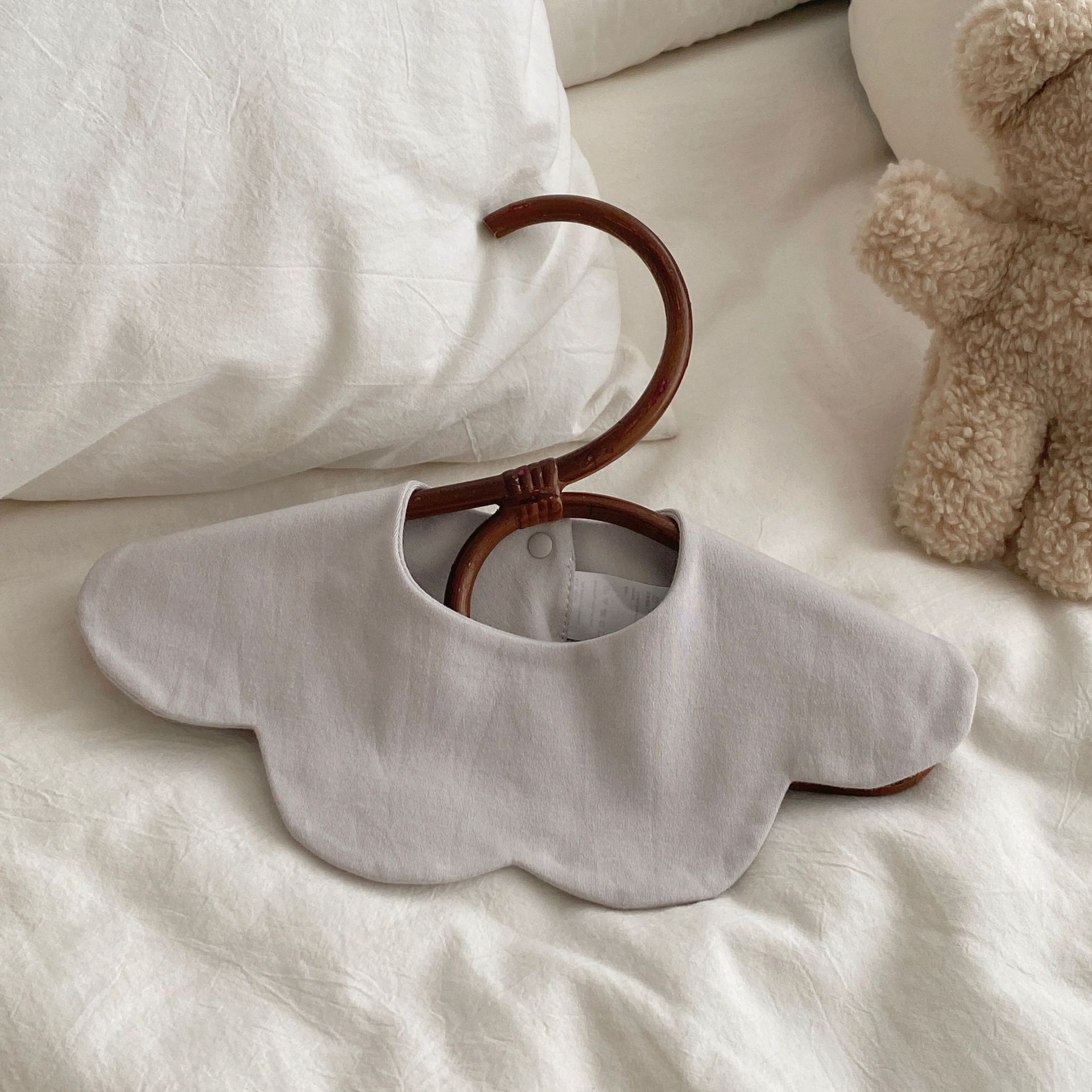 婴儿口水巾宝宝纯棉A类花瓣围兜纯色加厚双面口水巾秋冬1-3岁详情22