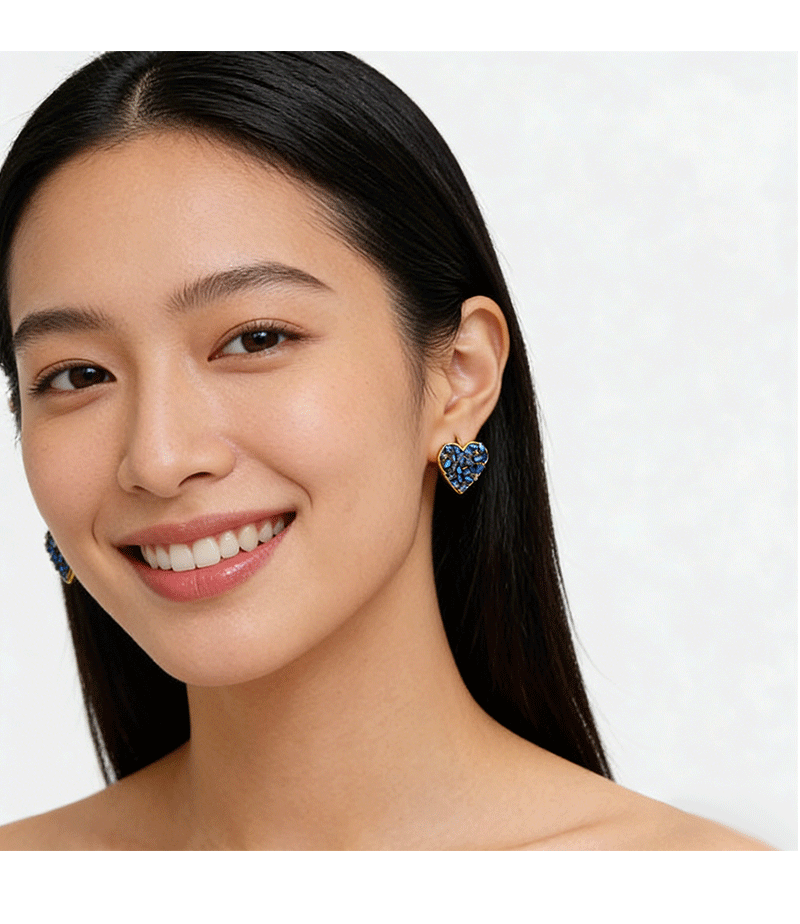 Hyacinth925 Silver Needle Designer Deep Sea Blue Ultra-beautiful Fine Sparkling cold Style natural crystal heart-shaped stud earrings pic 8