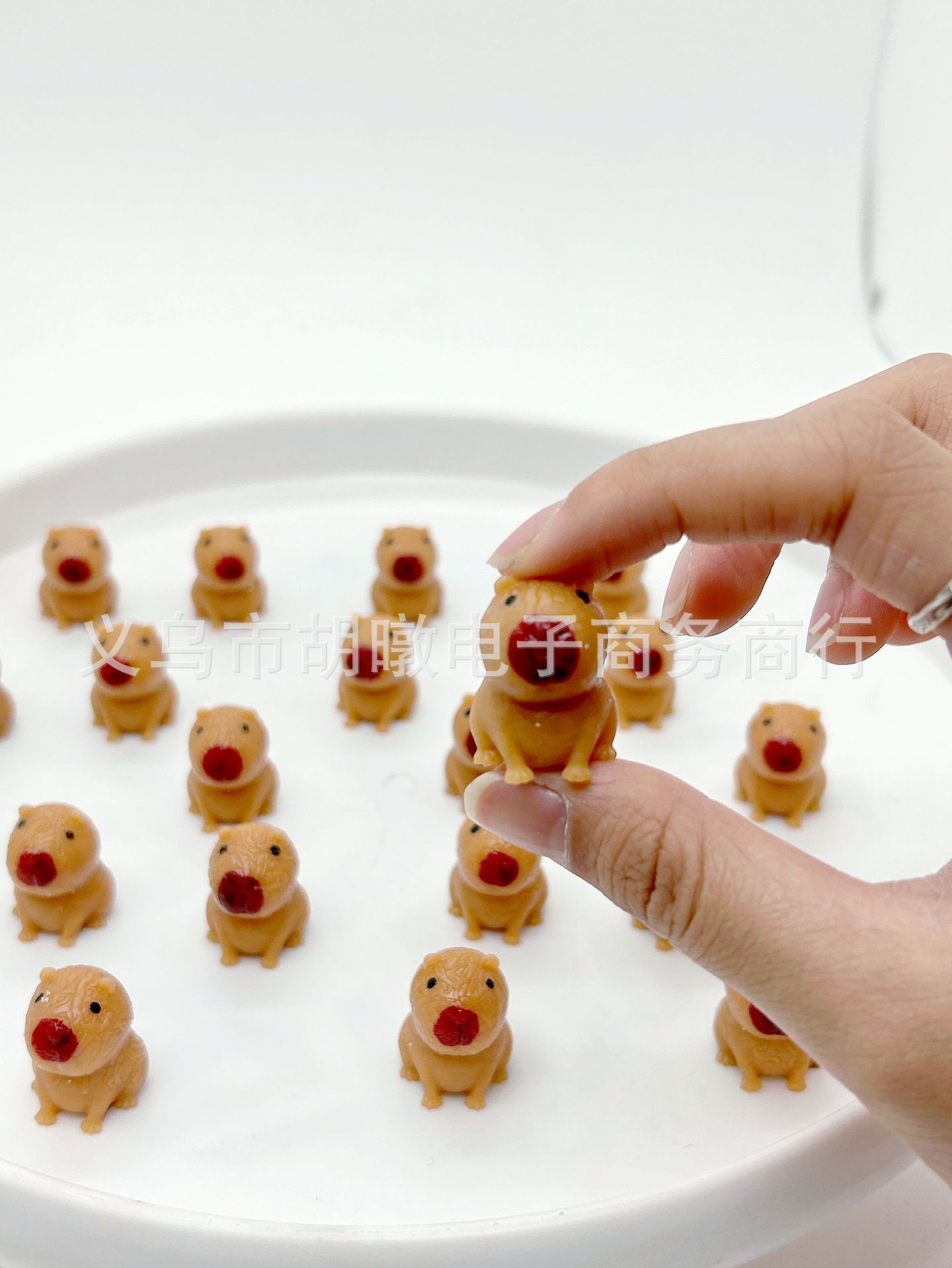 The popular mini capybara groundhog pinching fun is a new type of pinching toy for capybara to relieve stress and vent pic 5