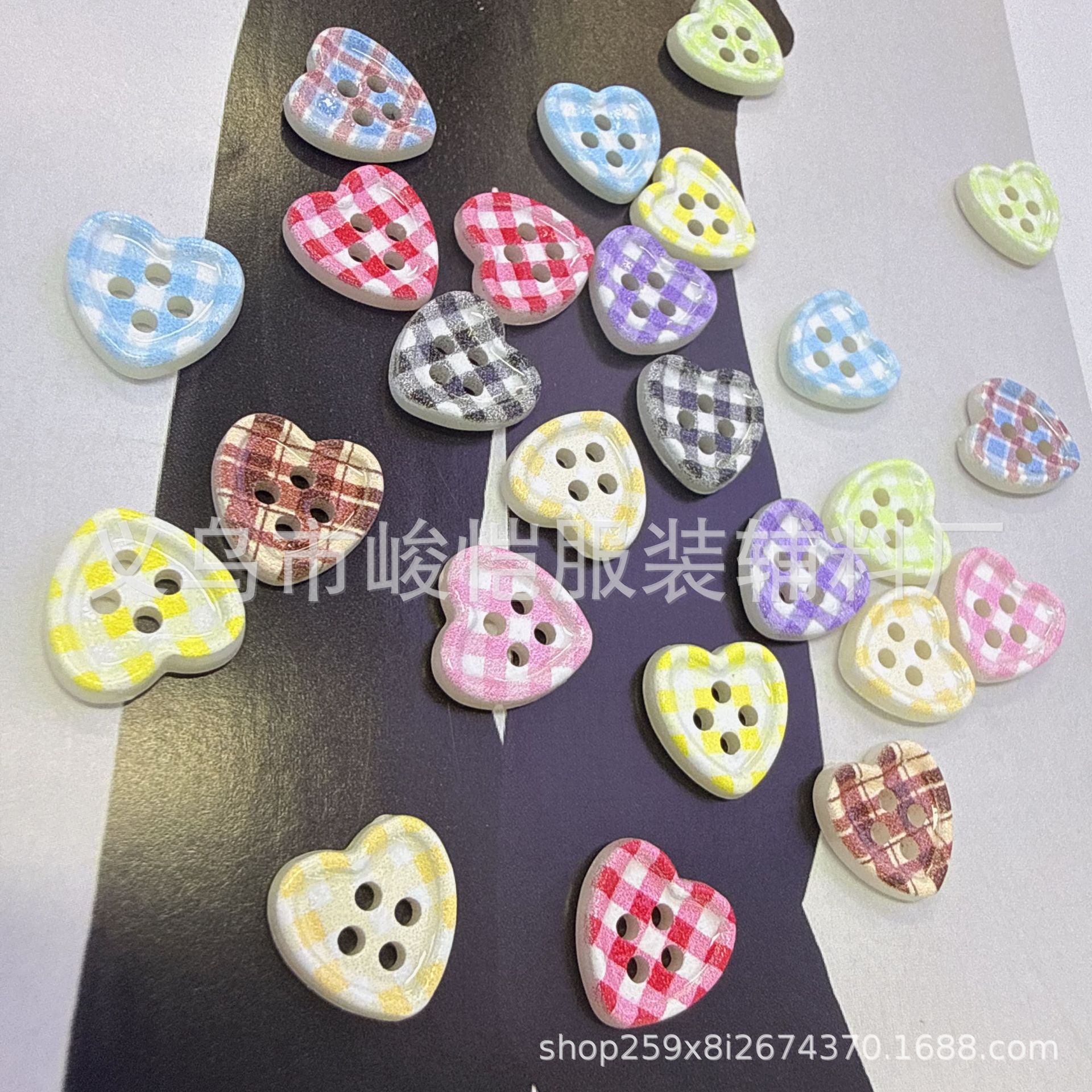 New summer ice-transparent checkered heart button diy handcrafted material clothing accessory button with four eyes pic 20