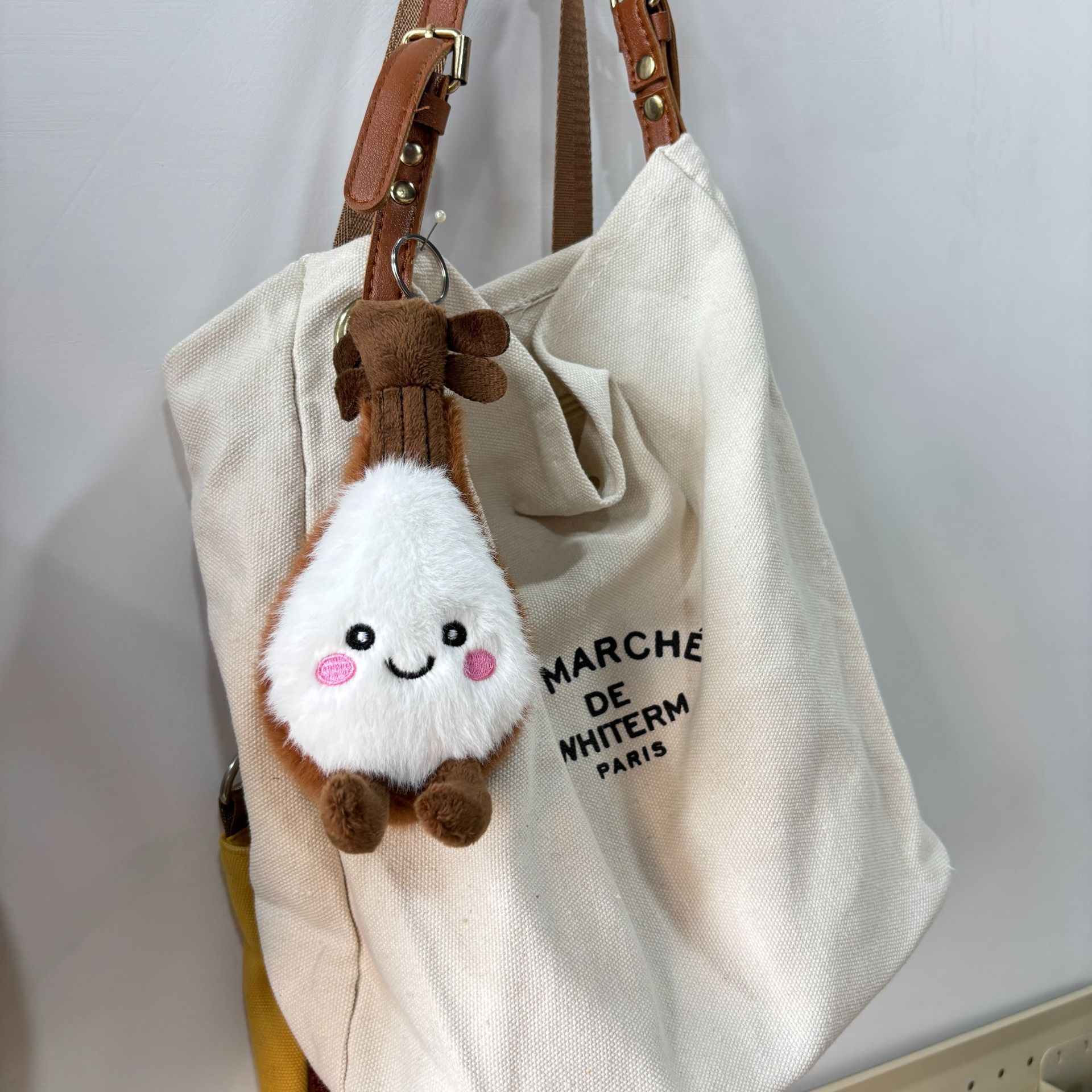 Music simulation plush toys, guitar, pipa, plush doll, figurine, bag, pendant, keychain, doll, and small toys pic 8