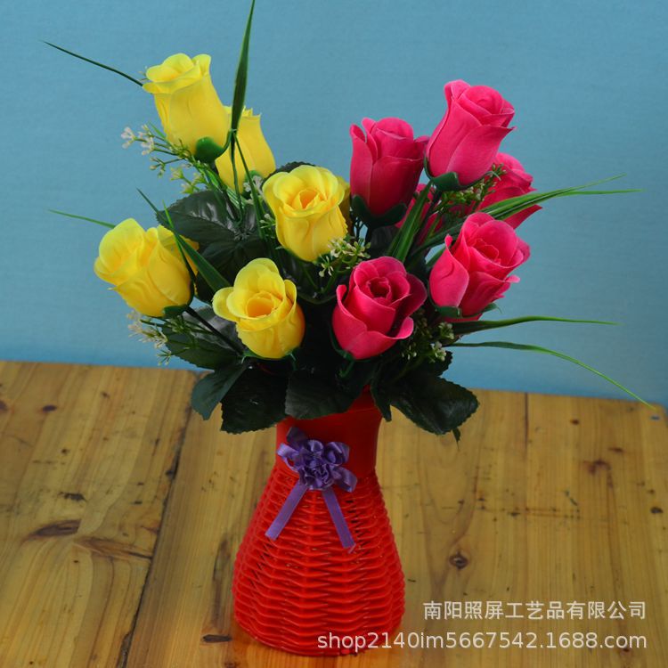 照屏仿真花厂家批发仿真玫瑰花仿真绢花七头春蕾把花小假花花束详情18