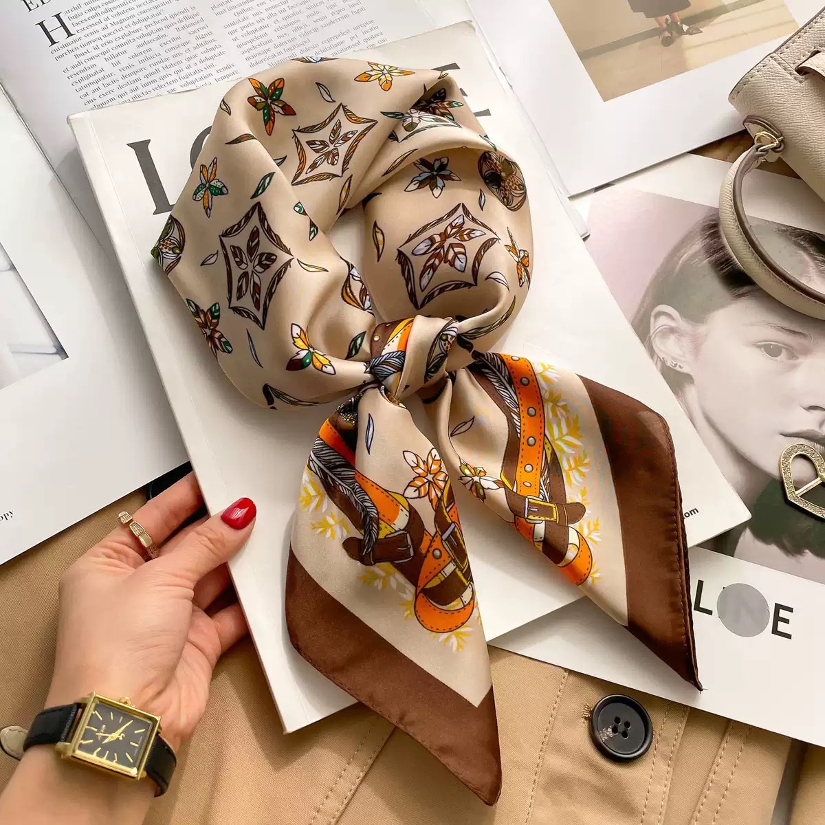 70丝巾方巾高级感 韩系时尚百搭职业仿真丝小领巾复古印花丝巾女详情17