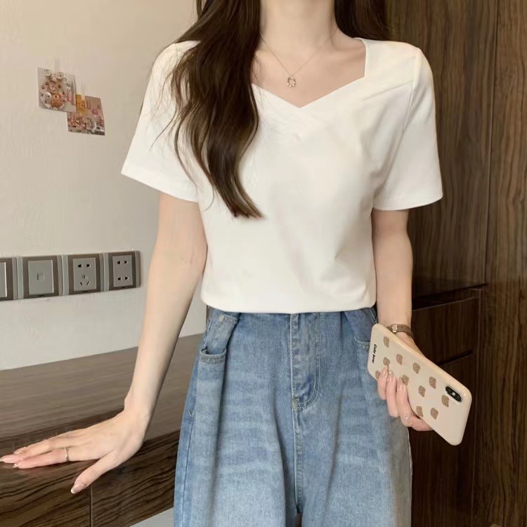 V领短袖t恤女2024夏季新款宽松显瘦纯色学生辣妹露锁骨上衣设计感详情8