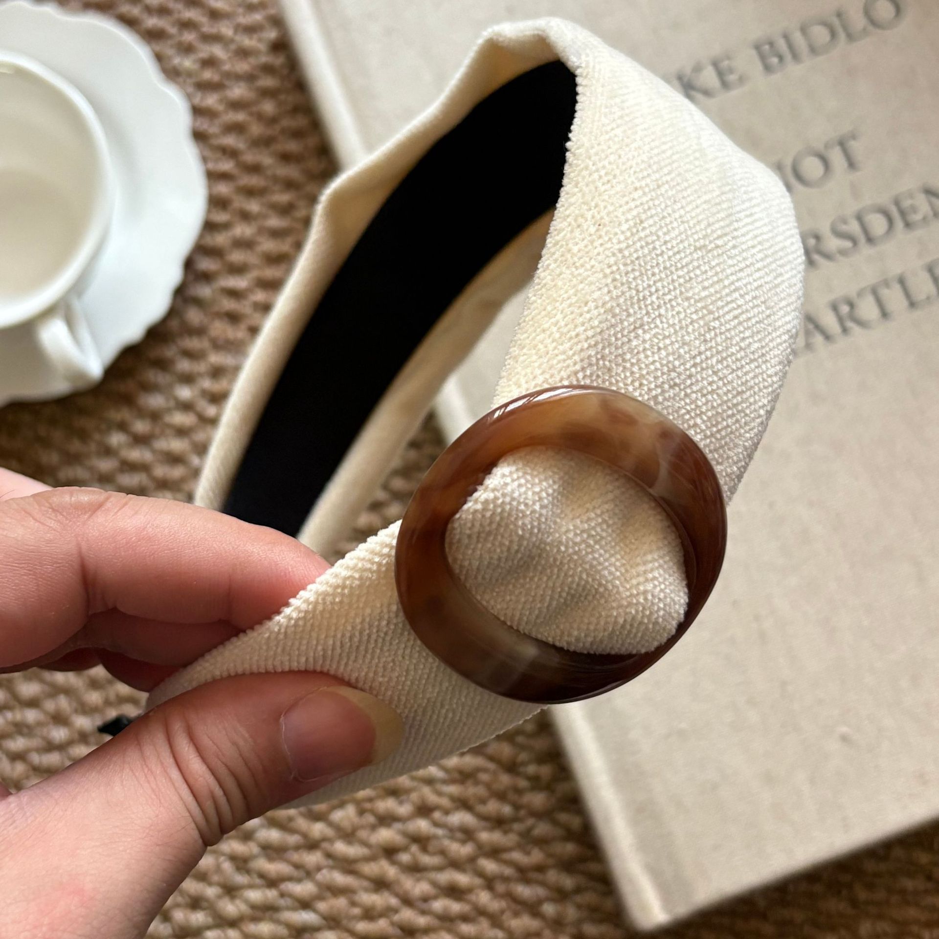 高分智感!美拉德玳瑁色圆环宽边发箍时尚复古高颅顶头箍外戴发饰详情11