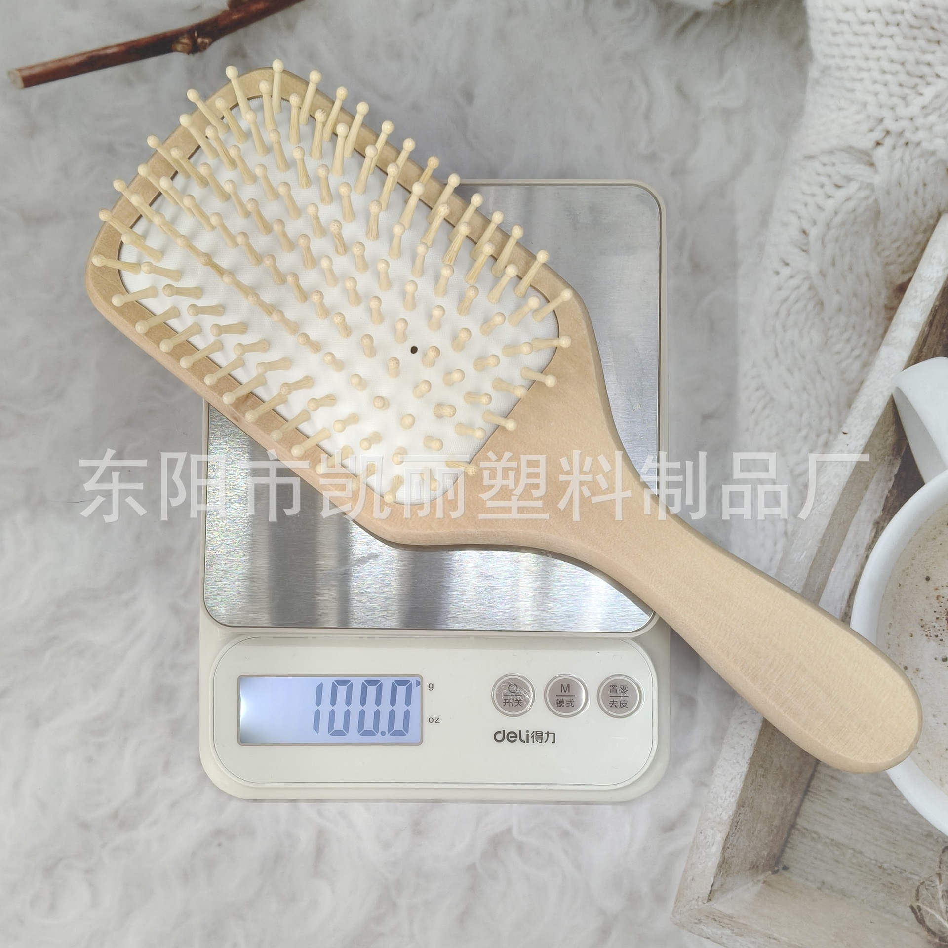 批发高质量头皮按摩气垫梳美发木梳气囊梳防静电长发护理木头梳子详情7