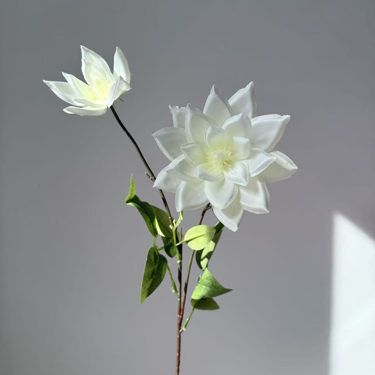 新品2头仿真大丽花莲花仿真花婚礼堂吊顶路引家居摆件婚庆假花详情9