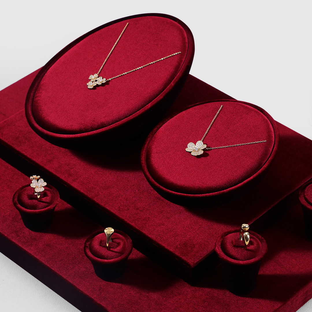 高端丝绒黄金珠宝首饰展示道具戒指项链手镯饰品展示架红色可定制详情10