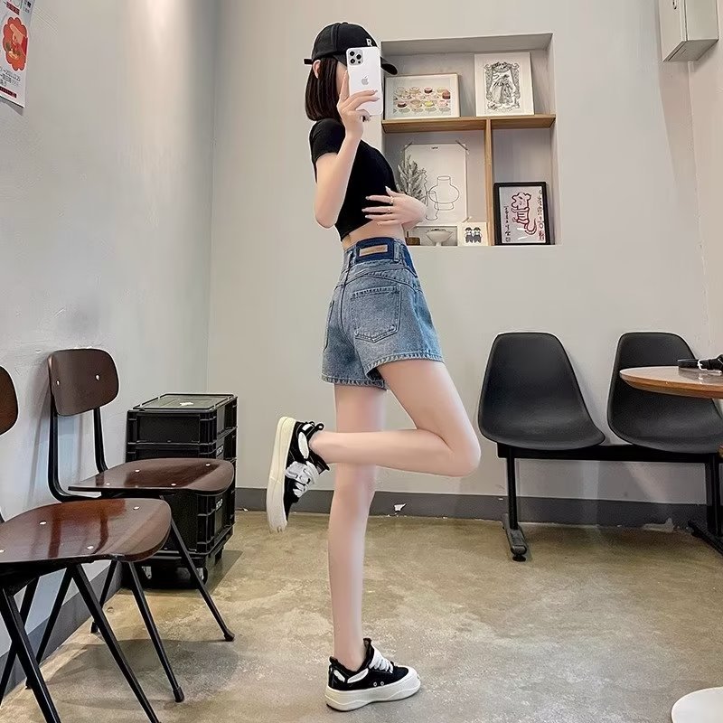 High-waisted denim shorts for women in summer, 2023 new style, slimming and hot pants for A-line petite girls pic 4
