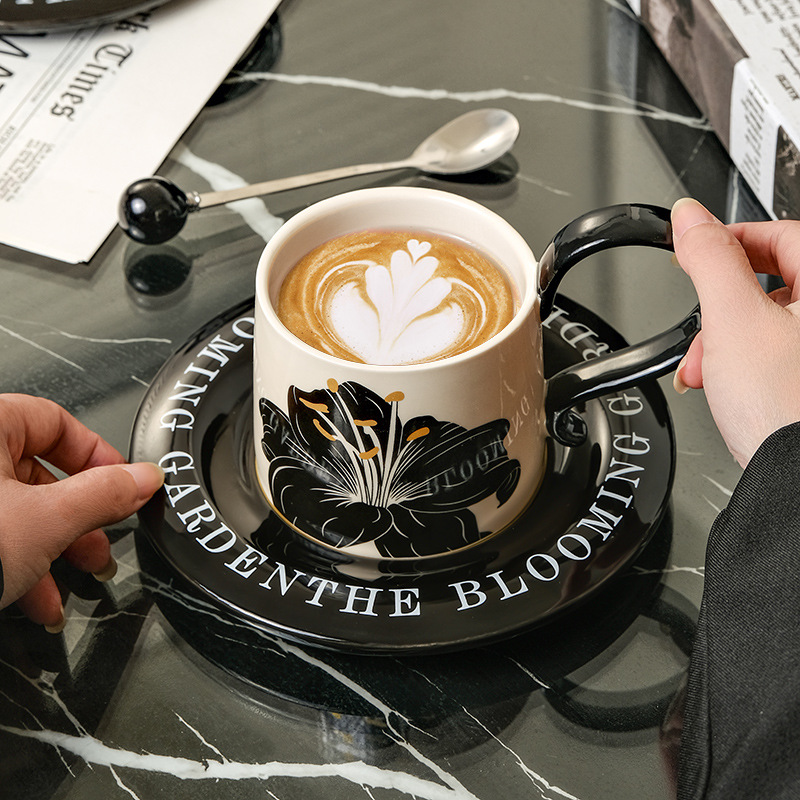 Retro-style ceramic coffee cups and saucers with a light luxury and high-end feel, afternoon tea coffee cups, home mugs, gift boxes, and souvenirs pic 7
