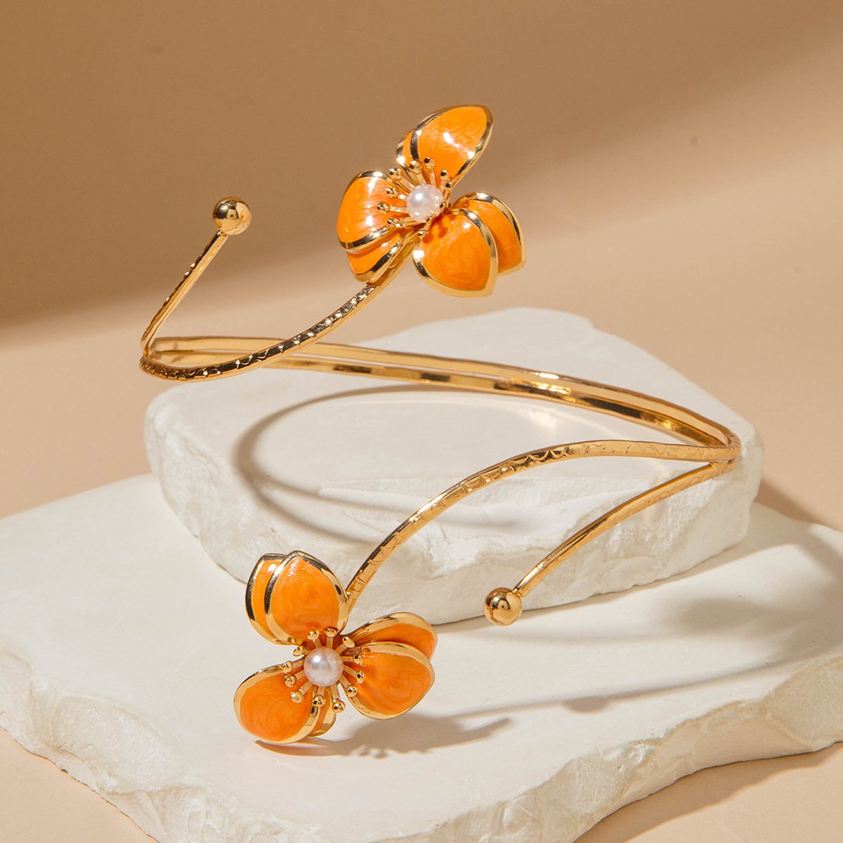 亚马逊跨境个性冷淡风海星手臂镯线条计感蝴蝶环形开口臂镯女详情148