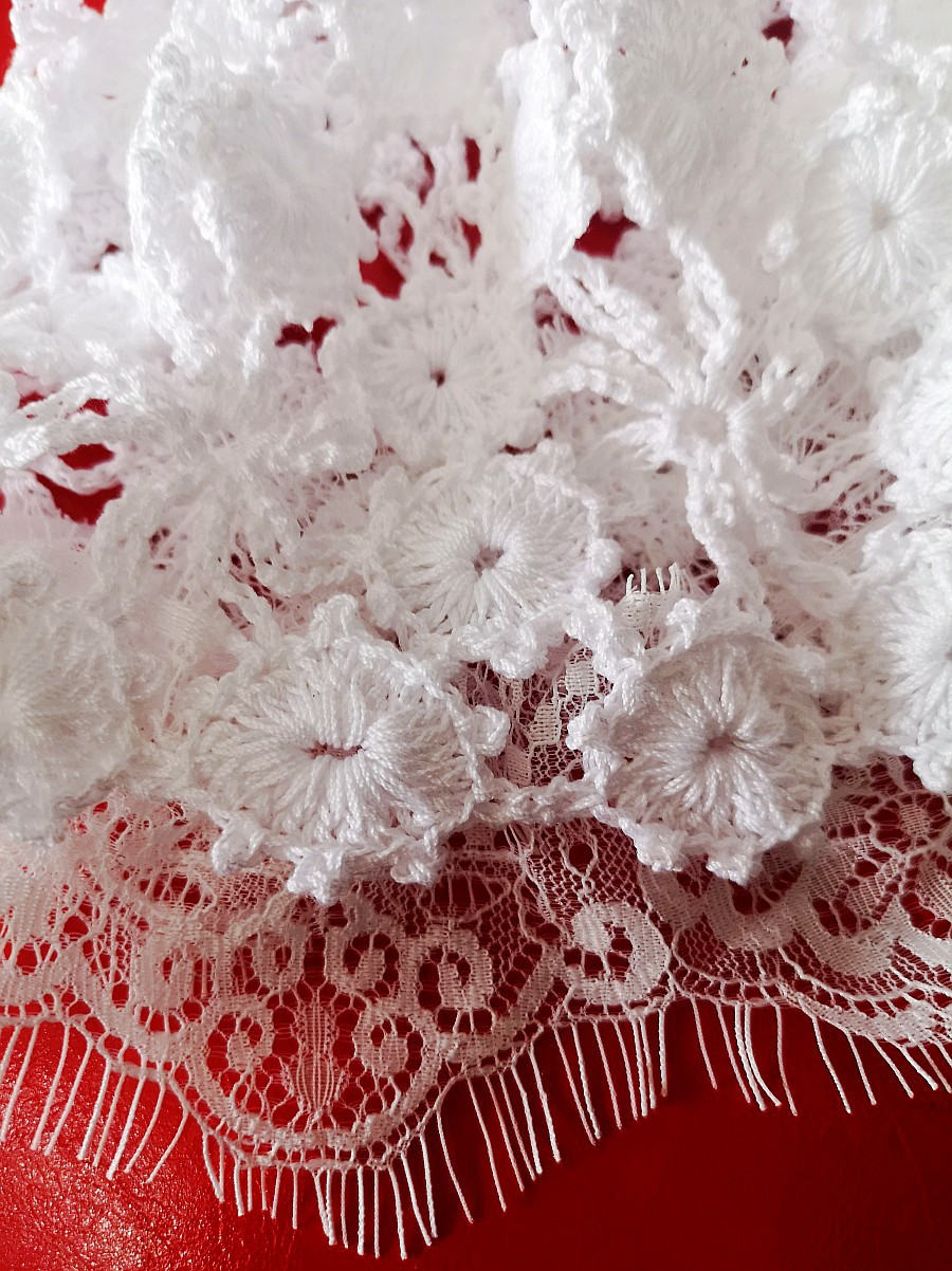 National trend and ethnic style woolen hat, pure handcrafted hat, embroidered flower hat, female artistic retro hollowed-out hat, Yang Liping, Chinese style pic 6