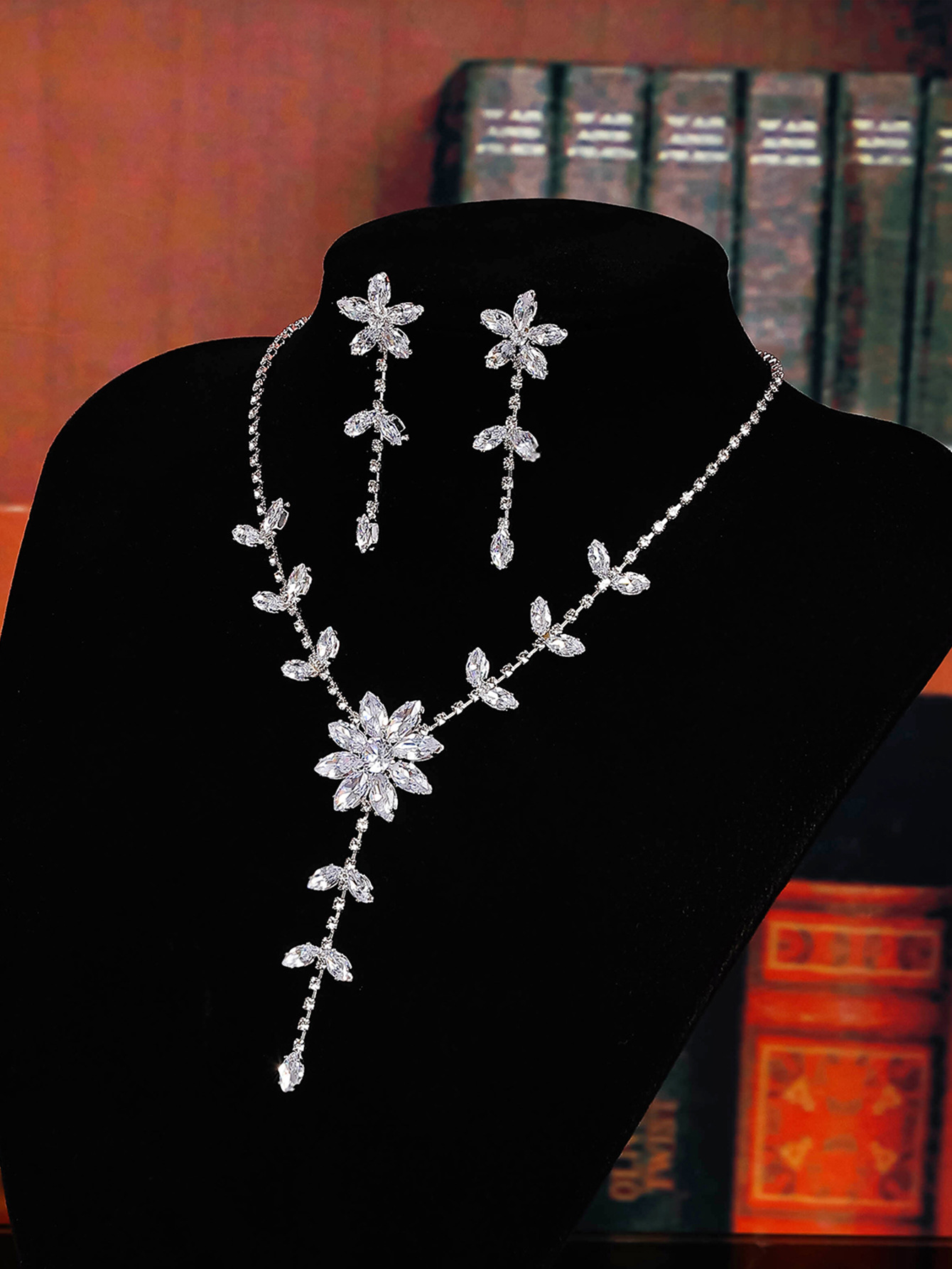 Novia accesorios de boda lady nupcial collar de novia decoración set moda garra cadena radiante diamante collar banquete pendientes pic 13