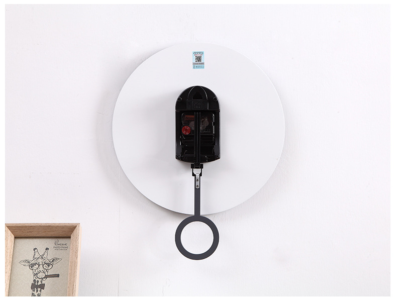 极客库 一件代发简约北欧时钟:与时摇摆 创意家居木钟表 挂的钟详情13