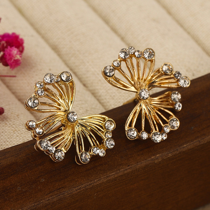 French bow stud earrings with diamond inlays, high-end hollowed-out earrings, feminine charm, individuality, summer light luxury, exquisite and best-selling earrings pic 20