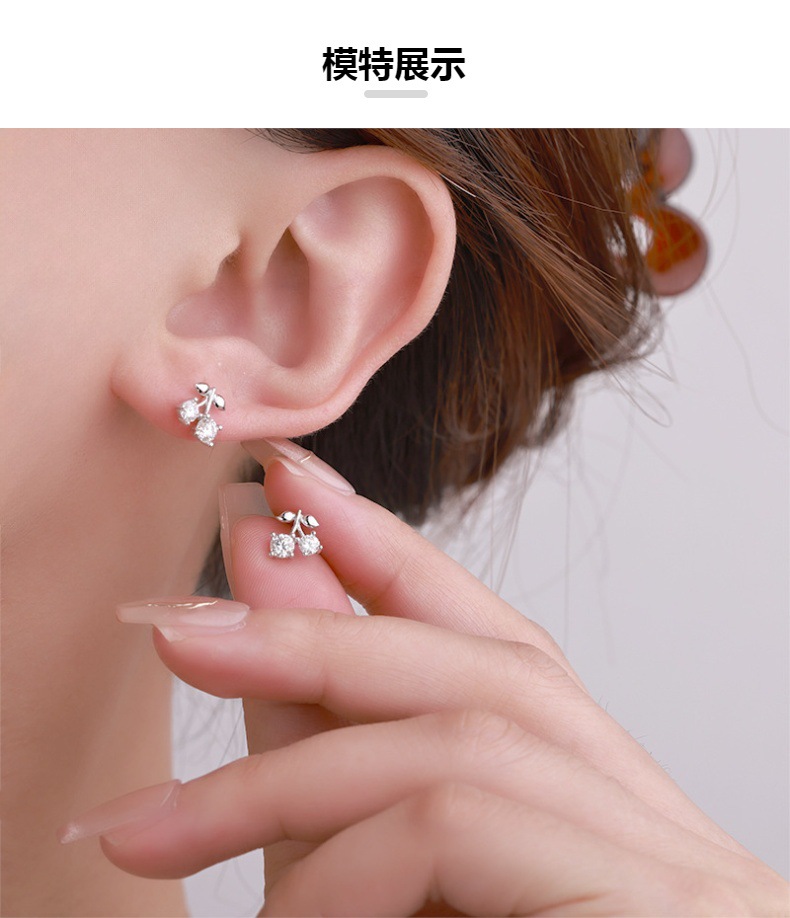 Zhuoheng selects the 2026 new four-leaf clover stud earrings for women, 925 sterling silver electroplated rose gold, a niche high-end design and trendy earrings pic 7
