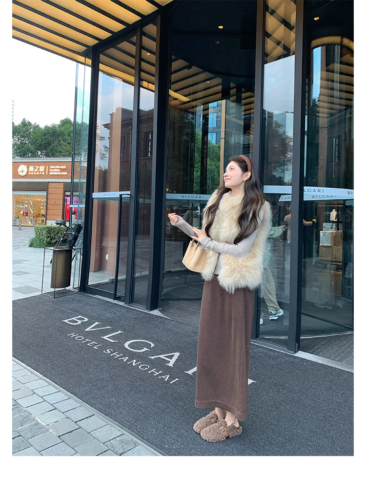 Warm and cozy plush slippers for women, winter home cotton slippers, warm and comfortable, anti-slip thick-soled plush slippers for women pic 30