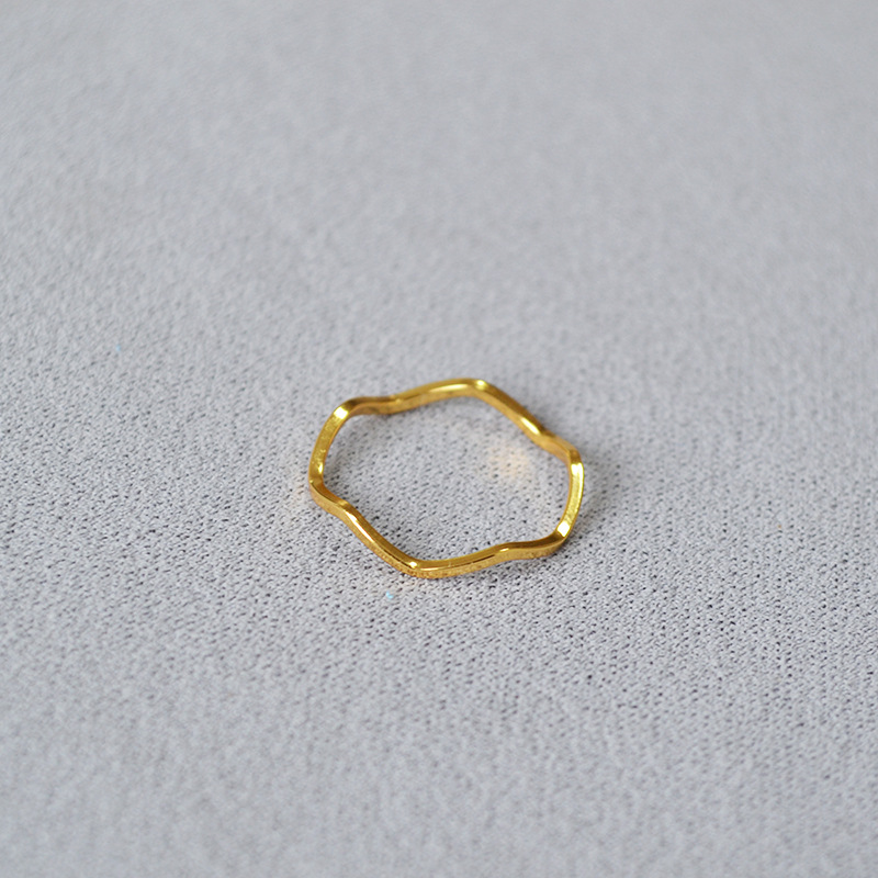 日韩简约素圈波浪曲线黄铜镀金INS风纤细叠带时尚个性戒指食指戒详情11