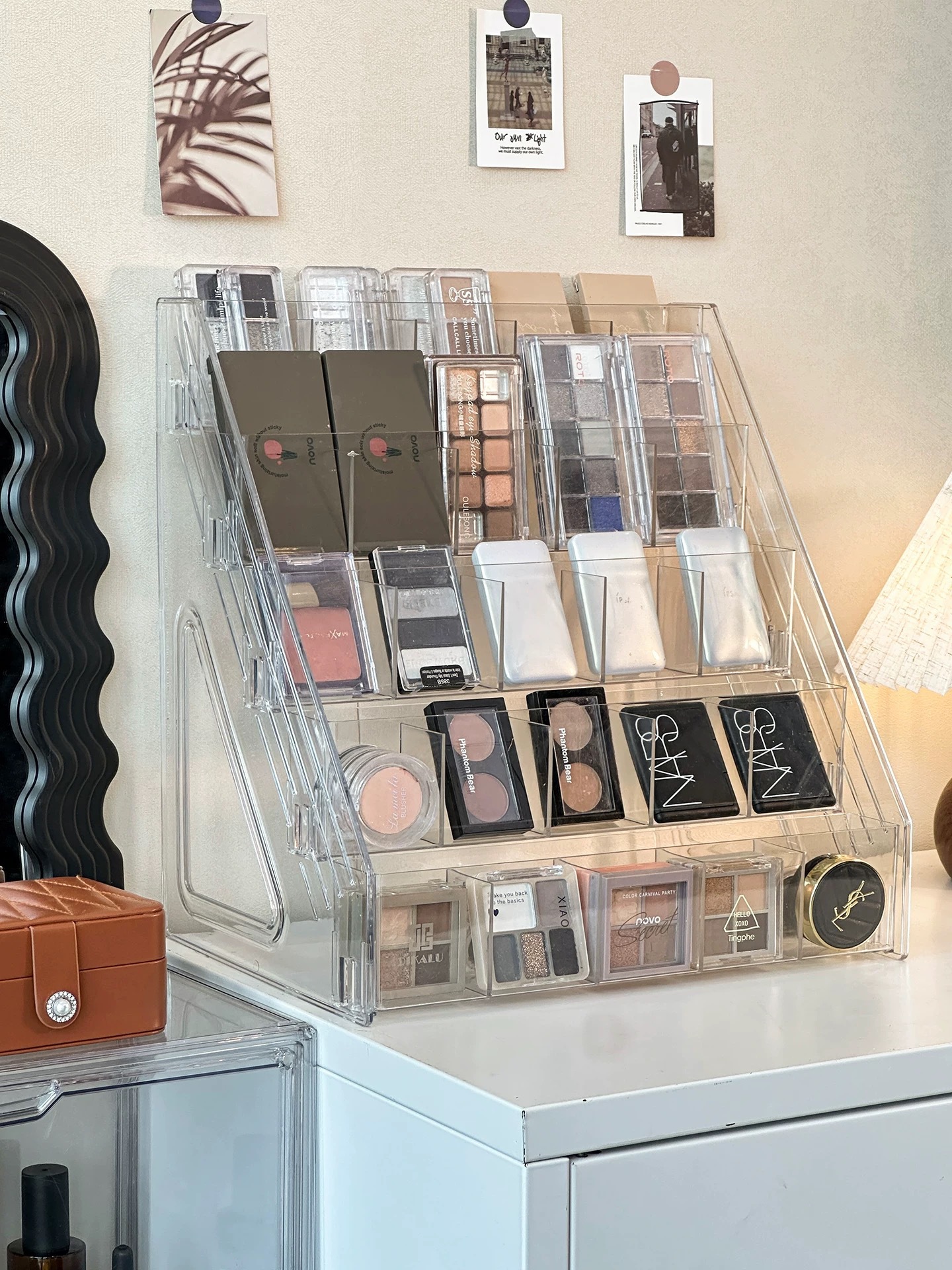 Stepped perfume display stand, desktop cosmetics storage box, skin care product rack, acrylic multi-layer lipstick rack pic 15