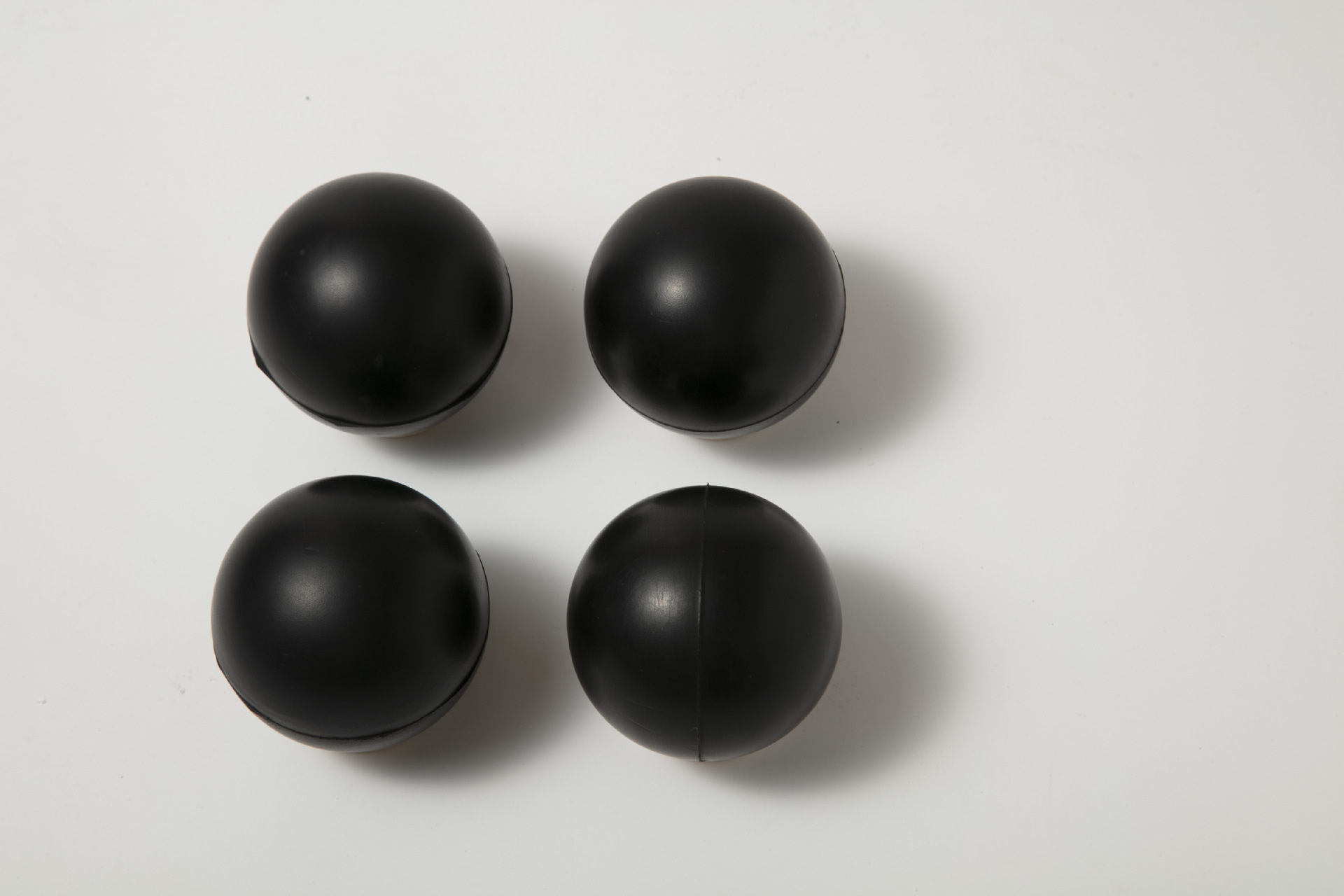 跨境爆款6.3cmPU发泡球光面中弹力发泄压力球海绵手抛球厂家批发详情9