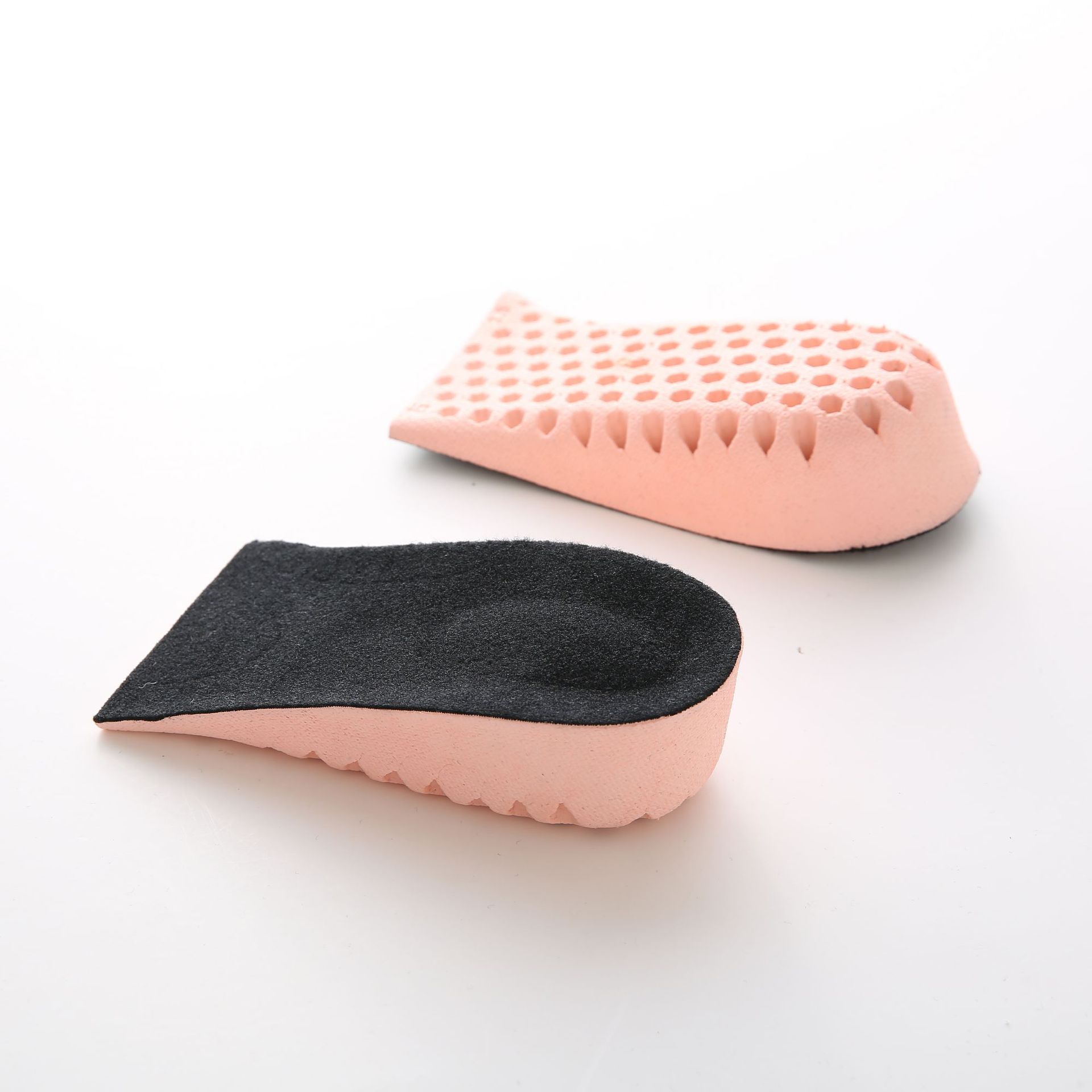 PVC inner height-increasing insoles are not tiring to stand for a long time. Invisible inner height-increasing insoles for both men and women are comfortable and shock-absorbing height-increasing insoles pic 1
