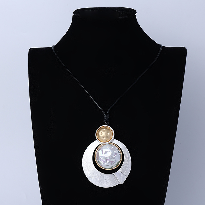 跨境饰品亚马逊爆款欧美流行几何珍珠合金项链女长蜡绳双色毛衣链详情5