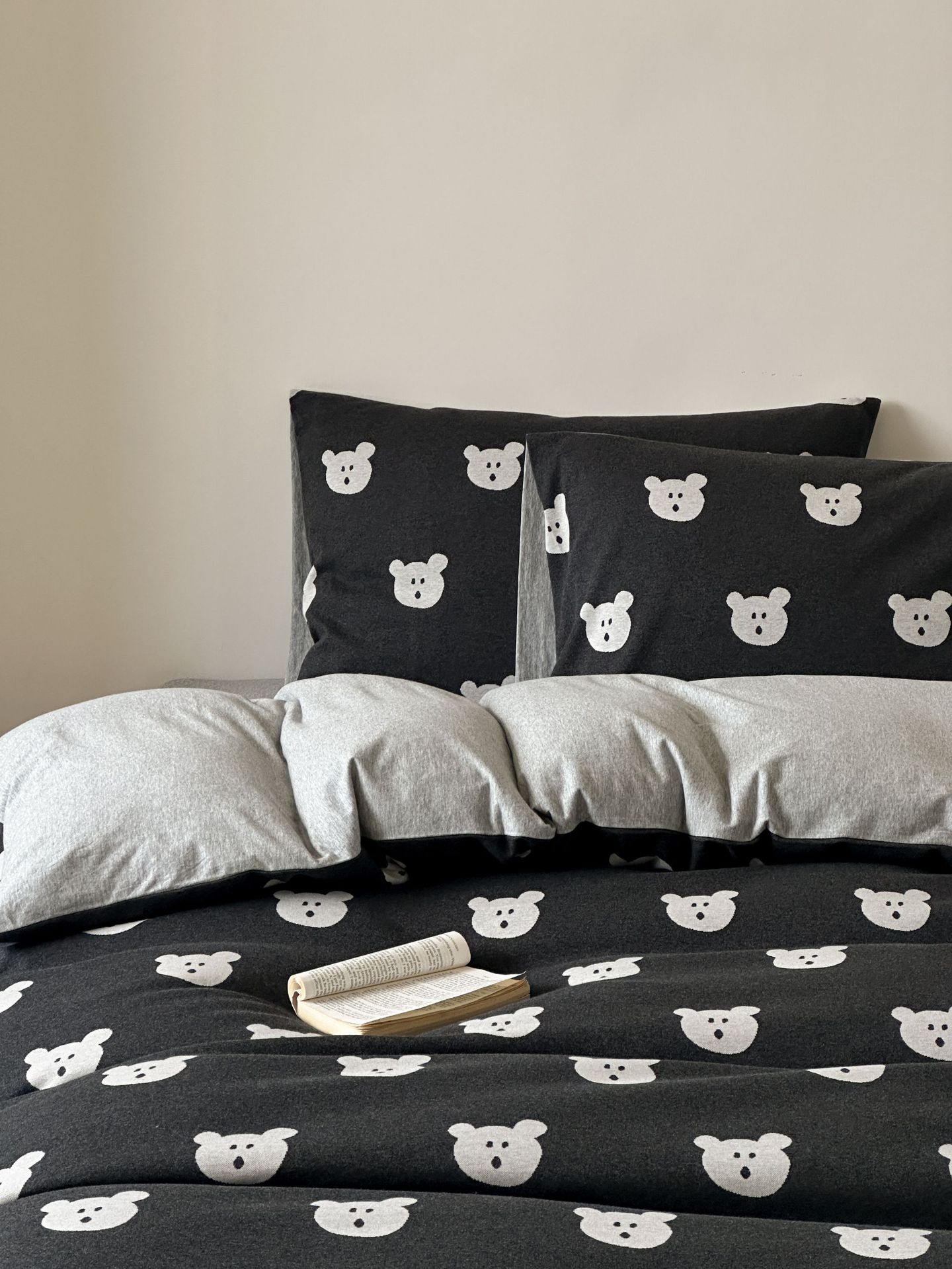 2025 Thickened knitted jacquard Class a all-cotton jacquard knitted cotton four-piece set, Tianzhu cotton Bear Naked Sleeping Quilt cover pic 2