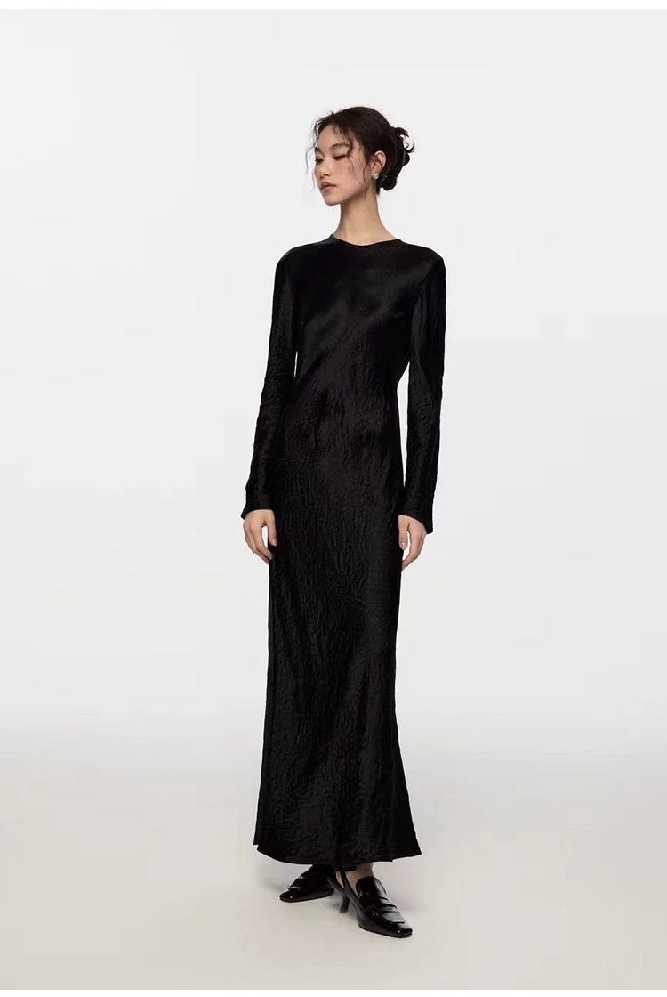 French elegant, fashionable, form-fitting and high-end satin pleated triacetate long-sleeved dress, a new autumn long dress for children pic 50