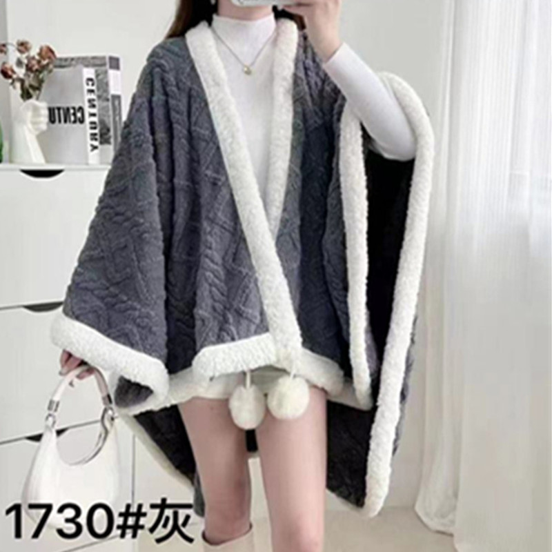 跨境保暖披肩连帽套头斗篷空调小毯子单人午休懒人衣中式披风批发详情8
