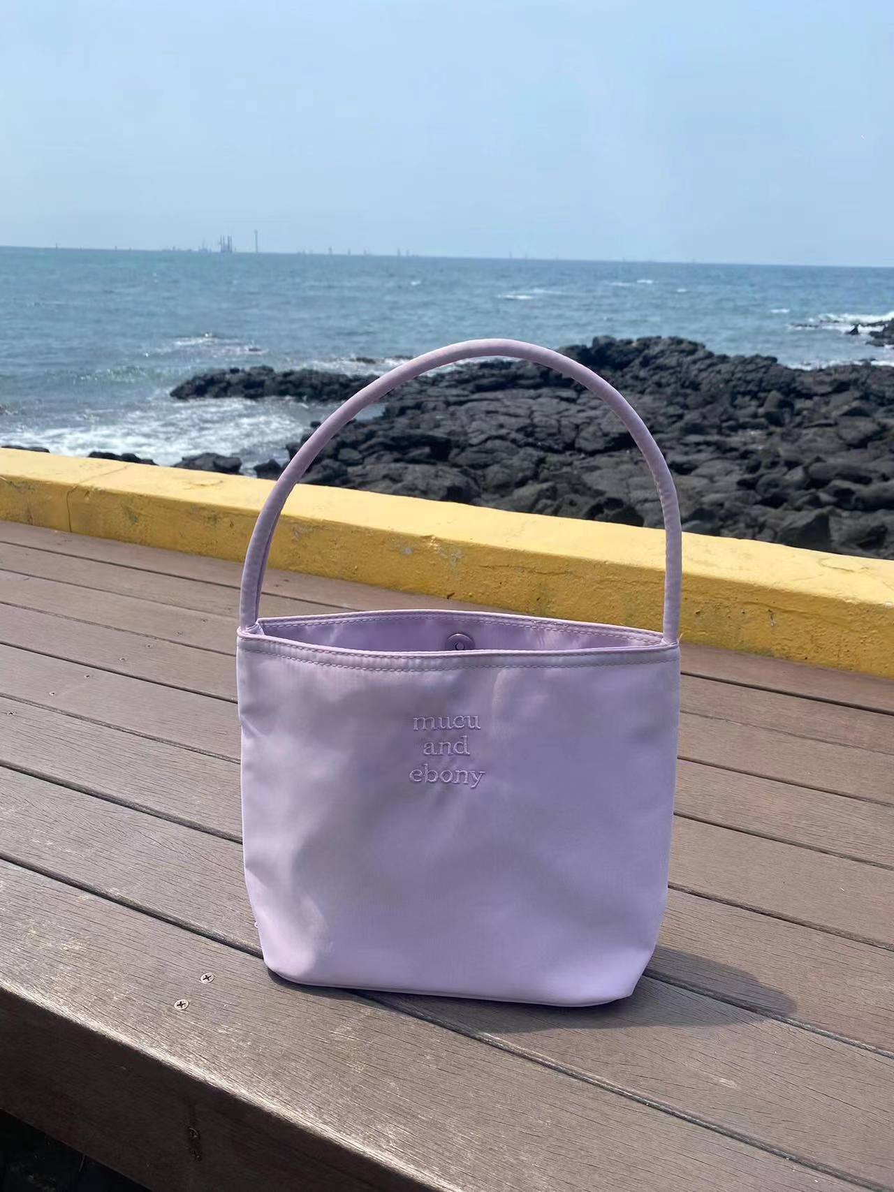 much and eboy2024 new bucket bag, a simple, casual and versatile handbag for women with nylon axils pic 15