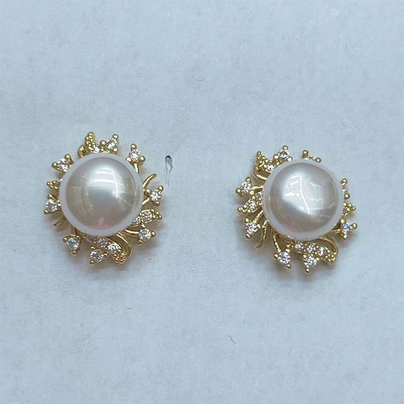 Copper gold-plated pearl pendant earrings, diy jewelry accessories, niche design, high-end and simple diamond-encrusted pearl earrings pic 3