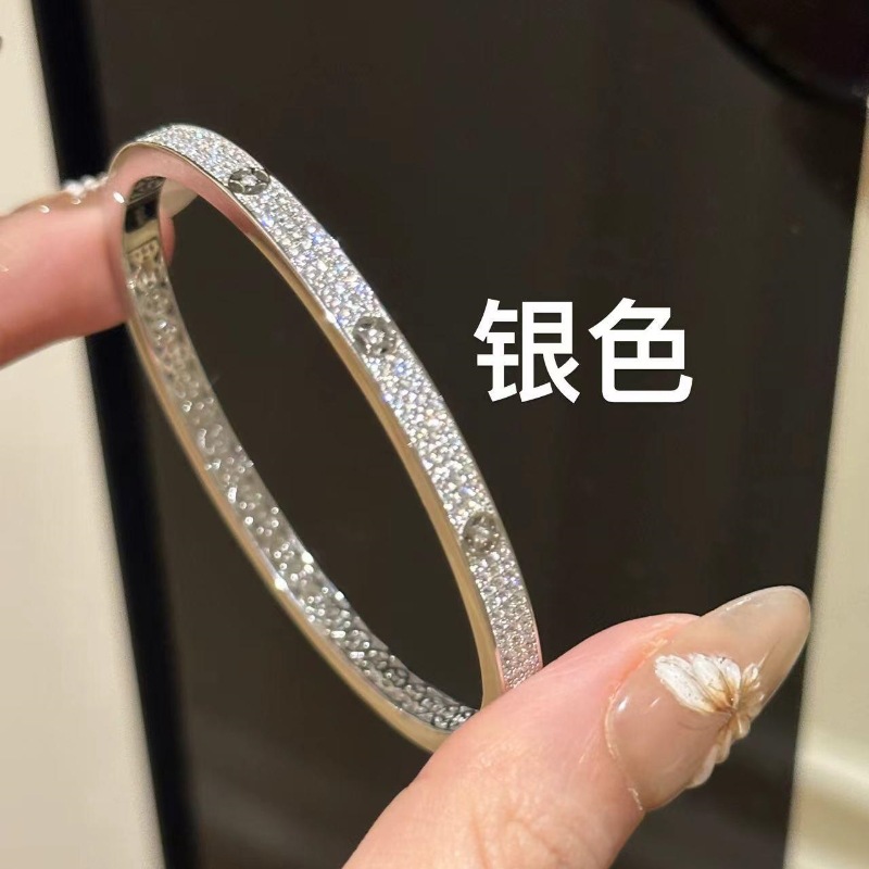 Light luxury French retro new Chinese style half-ring full diamond money bracelet, two-color heavy workmanship exquisite and elegant, versatile bracelet pic 3