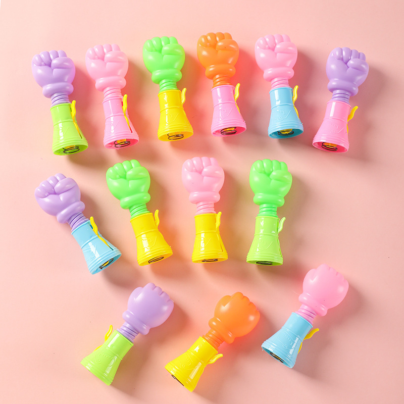 创意弹射拳头亲子互动玩具幼儿园奖励活动礼物摆摊赠品义乌批发详情3