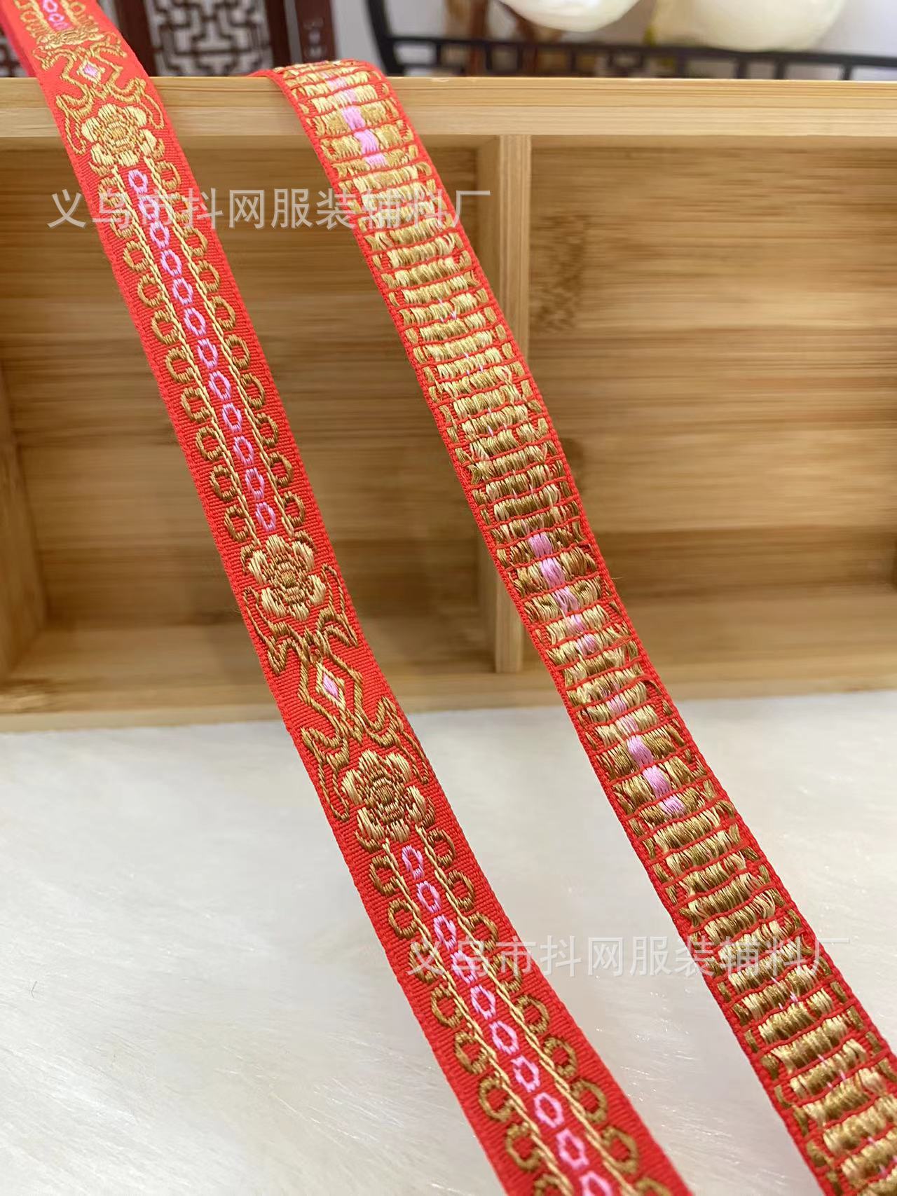1.0-1.7厘米大红色中国风喜庆织带蝴蝶结少数民族服装辅料批发详情18