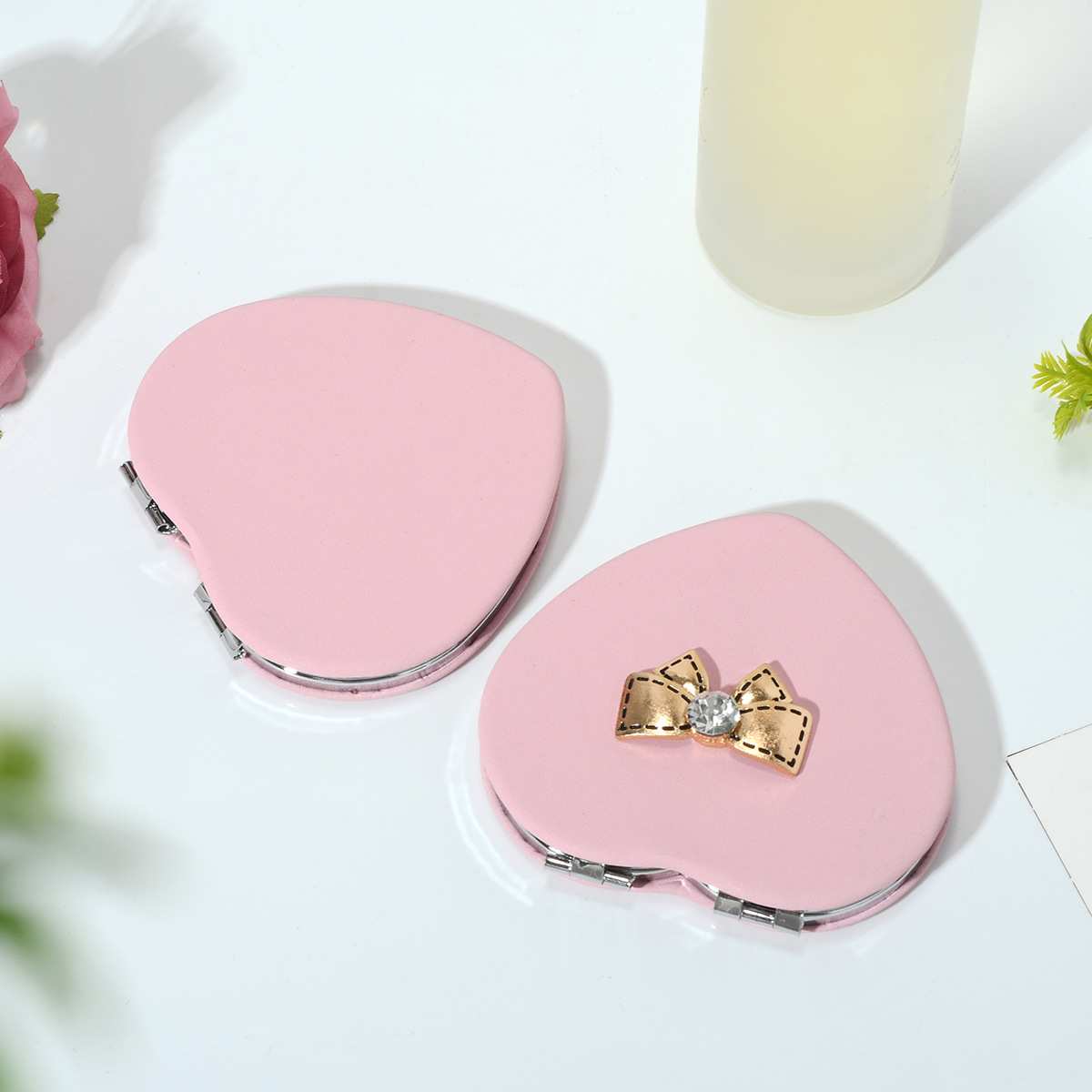 爱心蝴蝶结随身镜高级质感小镜子金属双面便携折叠化妆镜工厂批发详情10